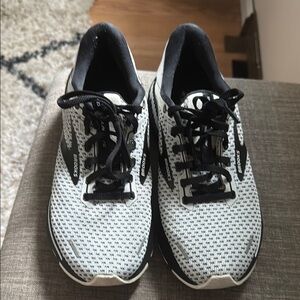 Brooks Monochrome Athletic Sneakers
